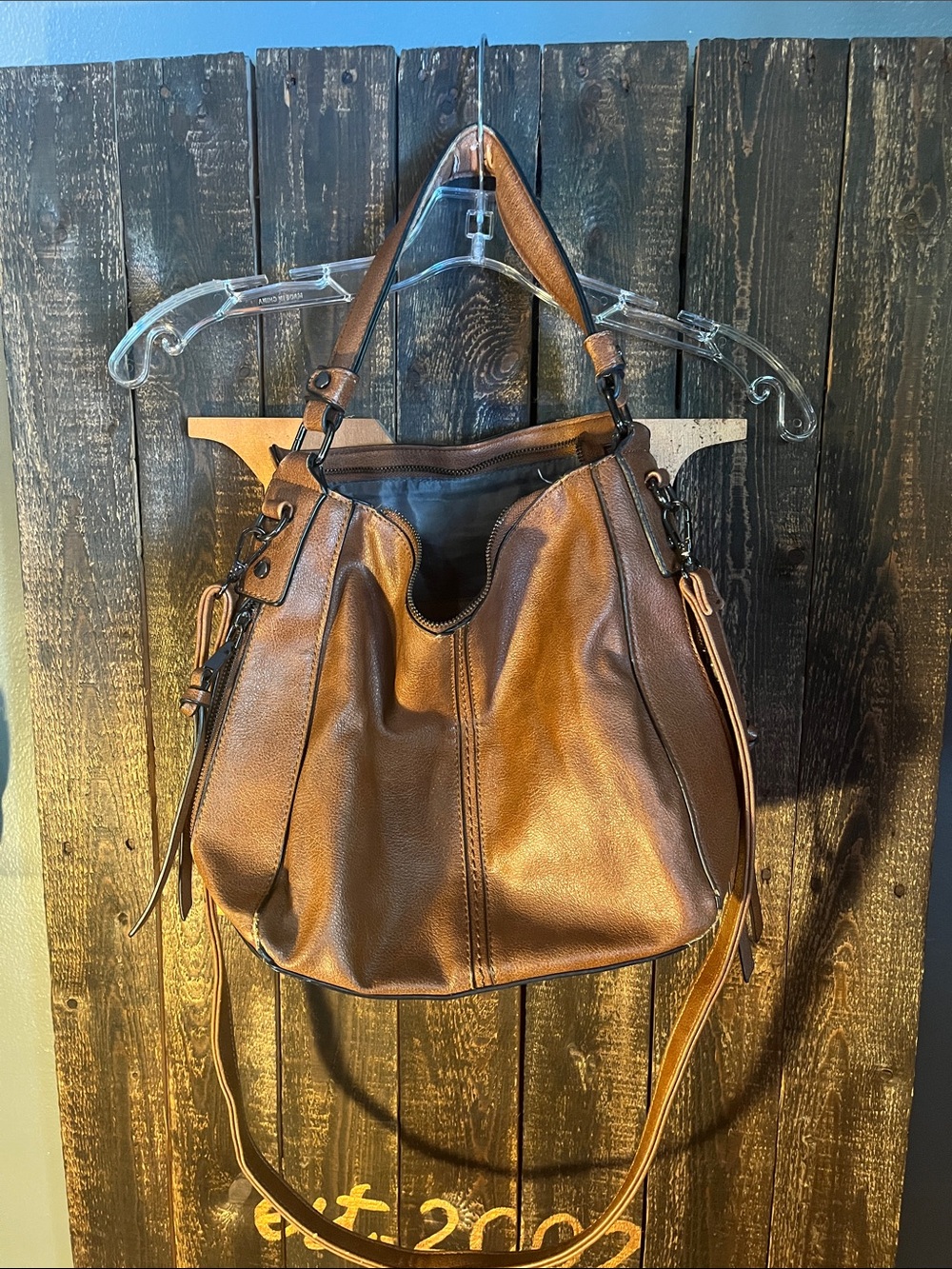 Brown Hobo Bag - Stylish Everyday Shoulder Bag